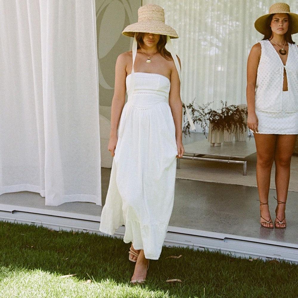 Sabo Skirt White Maxi Dress